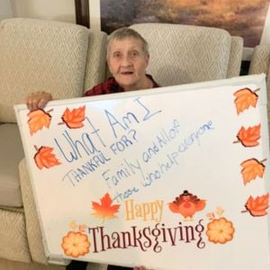 a resident senior woman of pacifica paradise valley share what she is thankful for