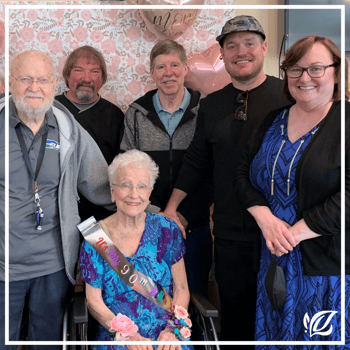 Arnie, Dee and their family at pacifica senior living ellensburg